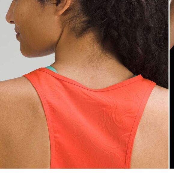 NWT New LULULEMON  Lightweight Stretch Running Tank Top Airflow Emboss Orange 8 - Picture 4 of 8